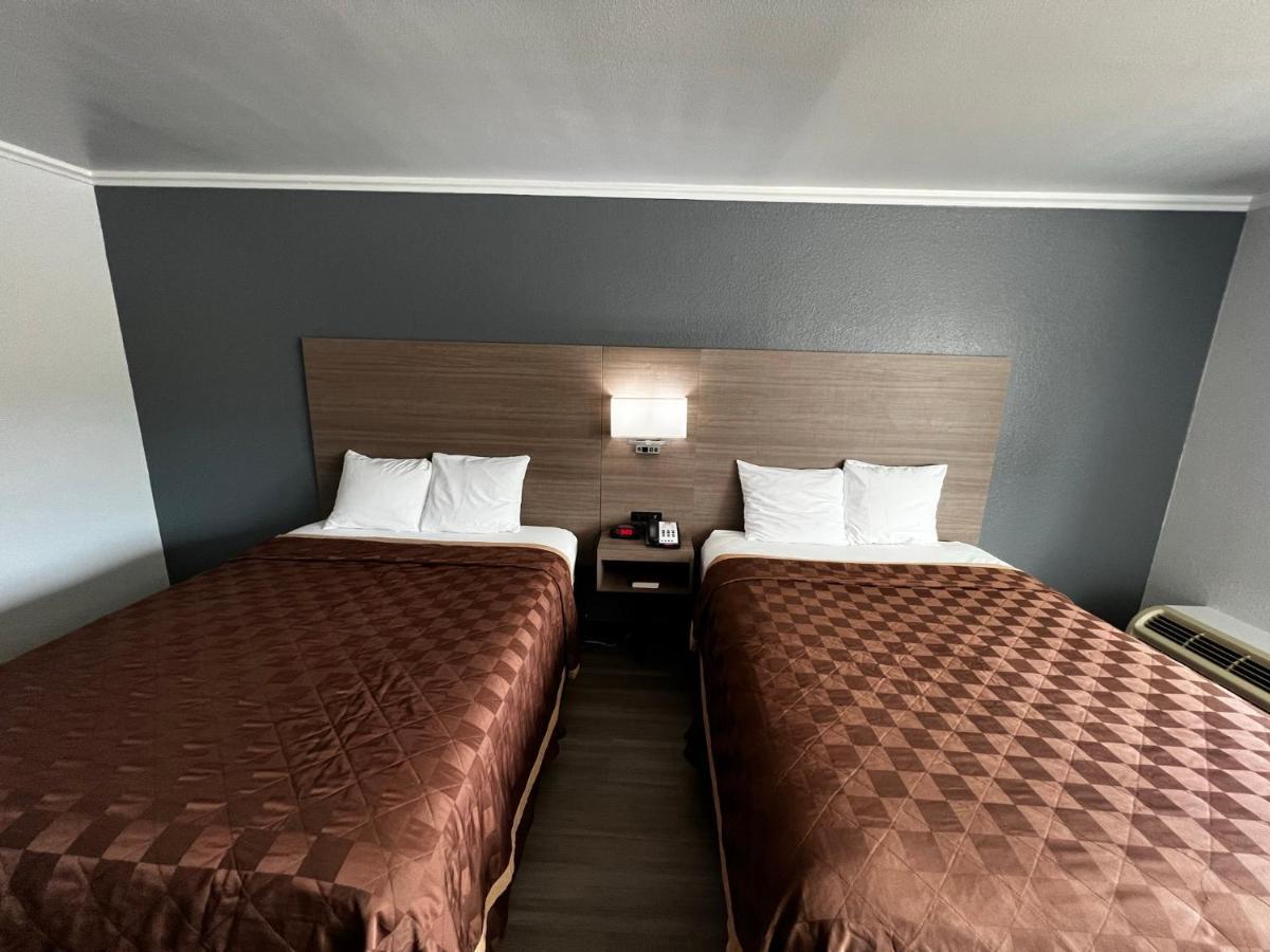 Super 8 By Wyndham Fort Worth Entertainment District 外观 照片
